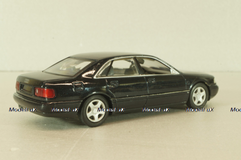 Audi A8 (D2) 1994, black, Minichamps 1:43 Уценка!
