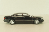 Audi A8 (D2) 1994, black, Minichamps 1:43 Уценка!