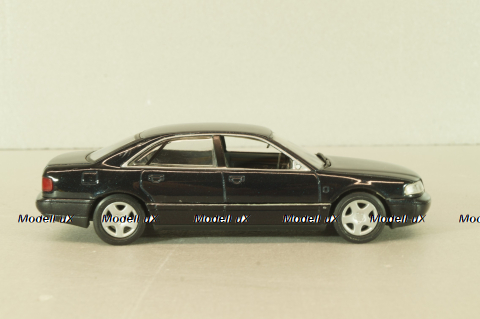 Audi A8 (D2) 1994, black, Minichamps 1:43 Уценка!