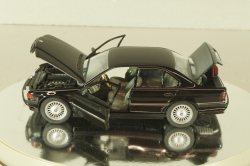 BMW 750i (E38) 1994, black, 80429419721, Schabak 1:43