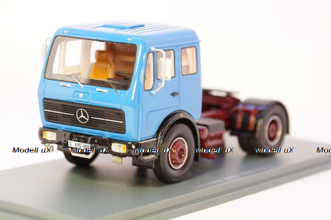 Land Rover Defender 110 with Roof Pack 2020 Fuji White, Almost Real 1:18