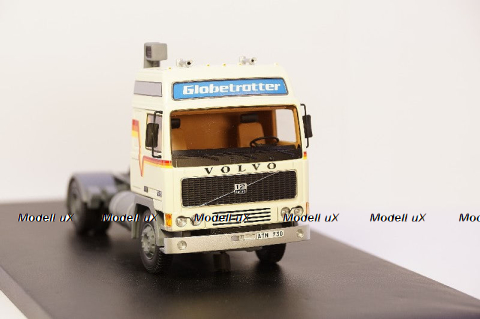 Land Rover Defender 110 with Roof Pack 2020 Fuji White, Almost Real 1:18