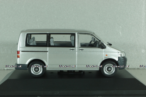 Volkswagen T5 TDI Transporter 2003, silver, Volkswagen Offizielle Modell-Sammlung, Altaya #65 1:43