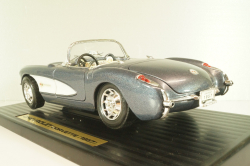 Chevrolet Corvette Convertible (C1) 1957, grey, 92018, Road Tough 1:18