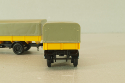 Mercedes LP911 with trailer Deutsche Bundespost, yellow, Brekina 1:87