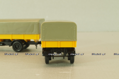 Mercedes LP911 with trailer Deutsche Bundespost, yellow, Brekina 1:87