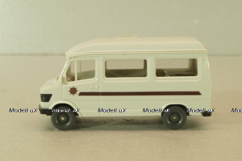 Mercedes 208D autohome, white, 12268, Wiking 1:87