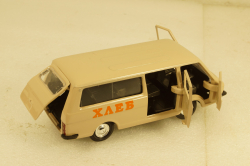 Раф-2203, Хлеб, Агат 1:43