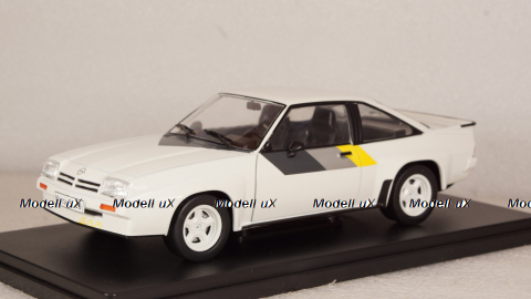 Opel Manta B 400 1981 white/grey/yellow, Hachette 1:24