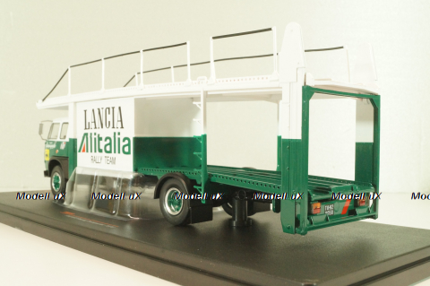 Fiat 673 Racing Transporter Lancia Alitalia Rally Team 1976, green/white, TRU038, IXO 1:43