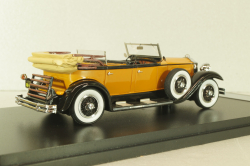 Packard 733 Standart 8, orange/black, 44633, Neo 1:43