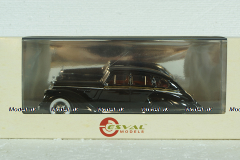 Invicta Black Prince saloon by Charlesworth 1948, EMEU43008A,  ESVAL Model 1:43