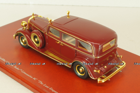 Cadillac Deluxe Tudor Limousine 8C "The last Emperor of China" 1932, dark red, 124312, TSM 1:43