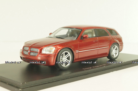 Dodge Magnum RT HEMI 2004, red mettalic S0851, Spark 1:43 Из коллекции!