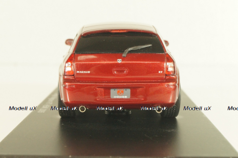 Dodge Magnum RT HEMI 2004, red mettalic S0851, Spark 1:43 Из коллекции!