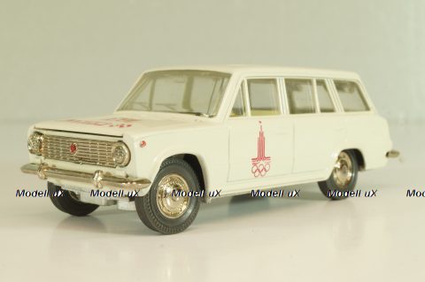 Ваз-2102 А11, бело-серый, Олимпиада 80,  апрель 19..г., Тантал/Радон 1:43