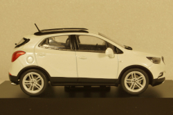 Opel Mokka X, abalone white, iScale 1:43