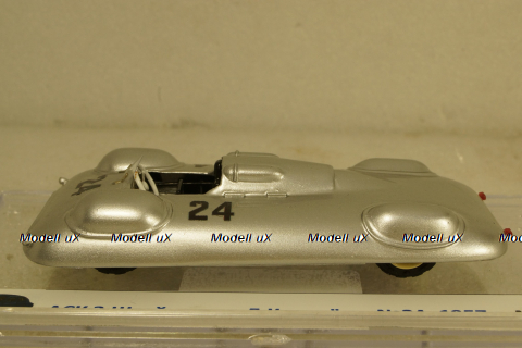 АСК-3 спортивный автомобиль "Победа" со спец. кузовом З.Штейнгурда - Л.Калачева №24 1957 г  №6 из 10шт,  АвтоБюро 1:43