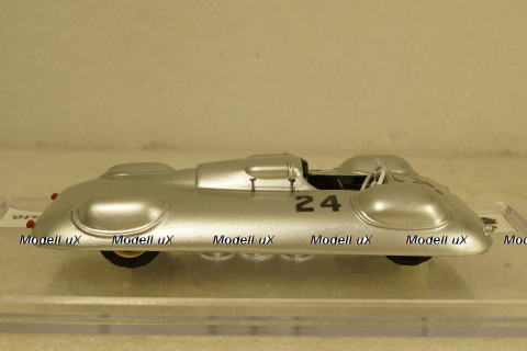 АСК-3 спортивный автомобиль "Победа" со спец. кузовом З.Штейнгурда - Л.Калачева №24 1957 г  №6 из 10шт,  АвтоБюро 1:43