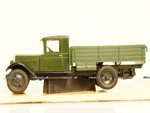 Газ-2402 Волга Скорая медицинская помощь, Тантал/Радон 1:43 