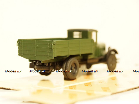 Газ-2402 Волга Скорая медицинская помощь, Тантал/Радон 1:43 