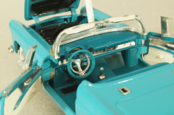 Ford Thunderbird 1956, blue, Franklin Mint 1:43