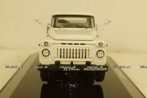 САЗ-3504 Газ-52 1975, 105211, DiP Models 1:43
