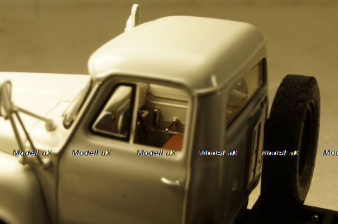 САЗ-3504 Газ-52 1975, 105211, DiP Models 1:43