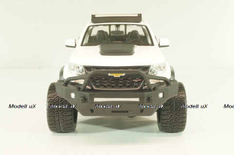 Chevrolet Colorado ZR2 Pick Up 2017 white, 32534, Maisto 1:24
