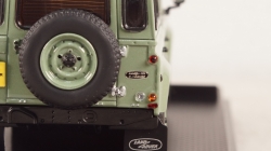 LAND ROVER DEFENDER 110 HERITAGE EDITION – 2015 GREEN, Almost Real 1:43