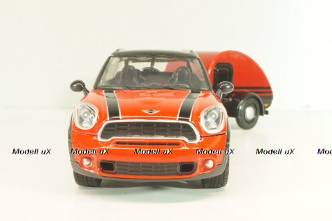 Mini Cooper S Countryman with camper 2010, red/black, 79761, MotorMax 1:24