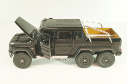 Mercedes G63 AMG 6x6 black, 24061W, Welly 1:24
