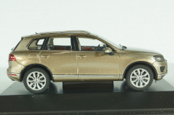 Volkswagen Touareg 2015 Sandgoldmet, Herpa 1:43