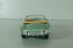 Jaguar E-type Cabrio 1961, light green, Eligor 1:43