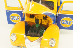 Ford PU pickup "Gulff" with oil barrel 1940, orange/blue, 64030, SpecCast 1:24