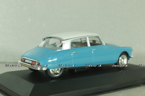 Citroen DS 19 1966, blue/white, WB229, WhiteBox 1:43