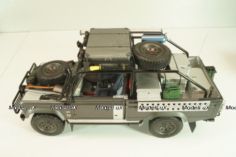 Land Rover Defender Tomb Raider (Lara Croft), movie edition , 8903TR, Kyosho 1:18