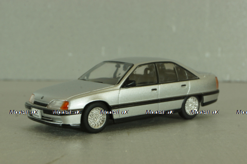 Opel Omega(A) sedan, Herbert Killmer 1986, silver, OPCD124, Opel Collection Designer #124 1:43 Уценка!