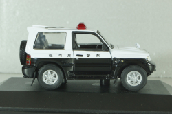 Mitsubishi Pajero II Police Japan 1988, white/black, ADPOLC044, Cararama 1:43