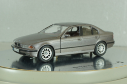 BMW 525i sedan (E39) 1995, grey, 80429419980, Schabak 1:43