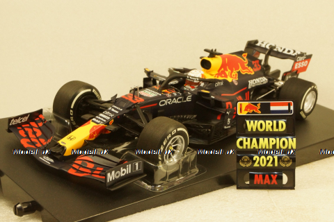 Red Bull Racing Honda RB16B Max Verstappen Winner Abu Dhabi GP 2021 W/Pitboard GP 2021, 110212333, Minichamps 1:18