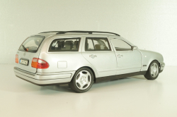 Mercedes-Benz E 420 (S210) 1995, silver, Anson 1:18