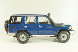 Toyota Land Cruiser 76 2017, blue, ALM870101, Almost Real 1:18