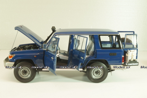 Toyota Land Cruiser 76 2017, blue, ALM870101, Almost Real 1:18
