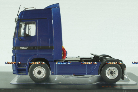 Mercedes Actros MP1 1995 blue, TR121, IXO 1:43