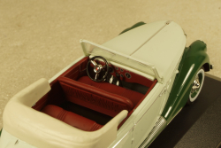 Renault Suprastella 1939, MUS022, IXO 1:43