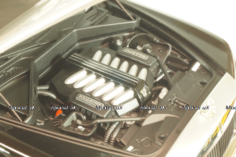 Rolls Royce Ghost black/silver, 08802B2, Kyosho 1:18