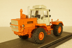Т-150 трактор с кондиционером, 1980  г., RTM 1:43