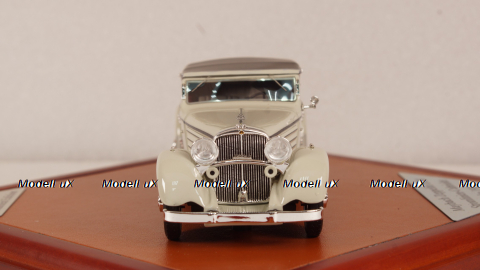 Maybach Zeppelin DS8 Stromlinien-Cabrio Spohn 1934, light grey/black (L.E.300pcs), CMF43015, CMF 1:43