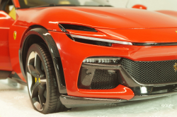 Ferrari Purosangue with panoramic roof, 2022, red, BBR18053B, BBR 1:18